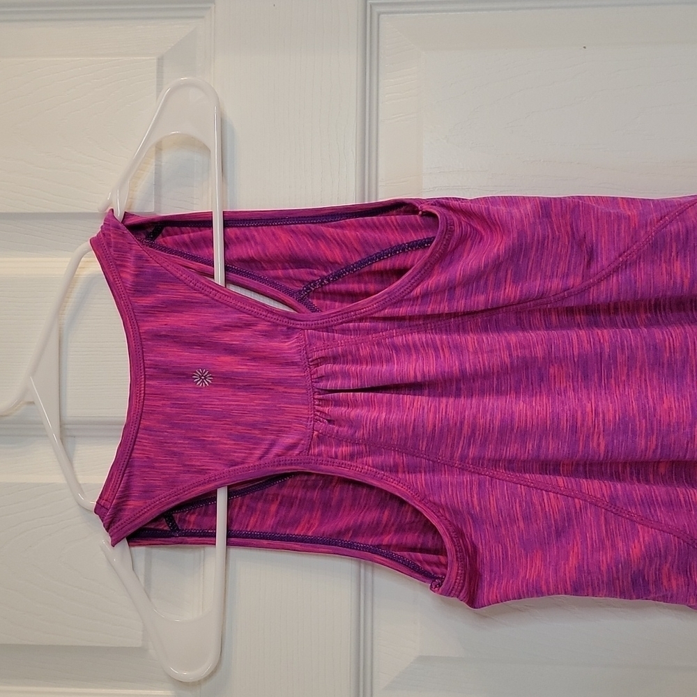 Tangerine althetic tank, pinks and purples, size small with zipper pocket - Picture 4 of 5